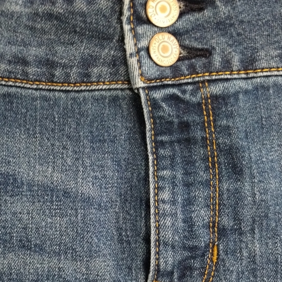 Old Navy Cury Profile Denim Blue Jean Shorts Women Size 22 Plus Regular - Picture 9 of 15